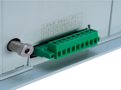 小型機構箱防潮日本乱码卡1卡2卡三卡仙林宗機